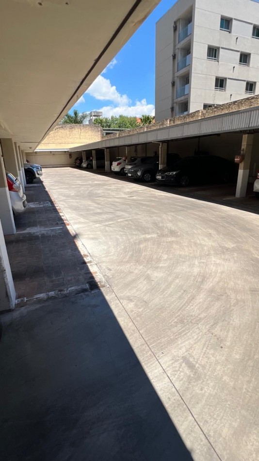 PARAGUAY / LA PAZ. DEPTO 2 DORMITORIOS CON BALCON AL FRENTE