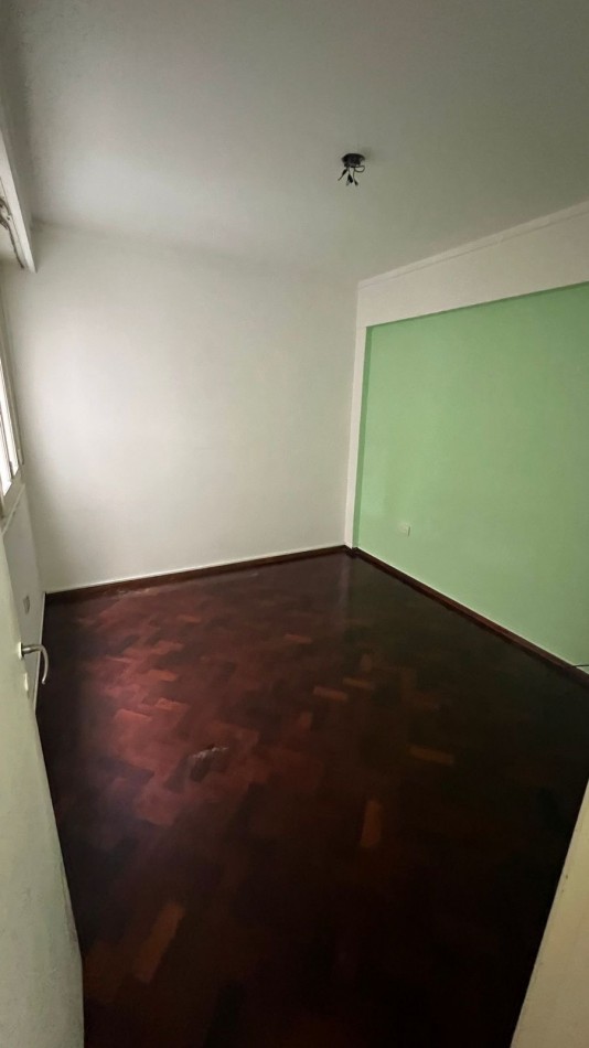 PTE ROCA / 9 DE JULIO. DEPTO 2 DORMITORIOS CON PATIO. 
