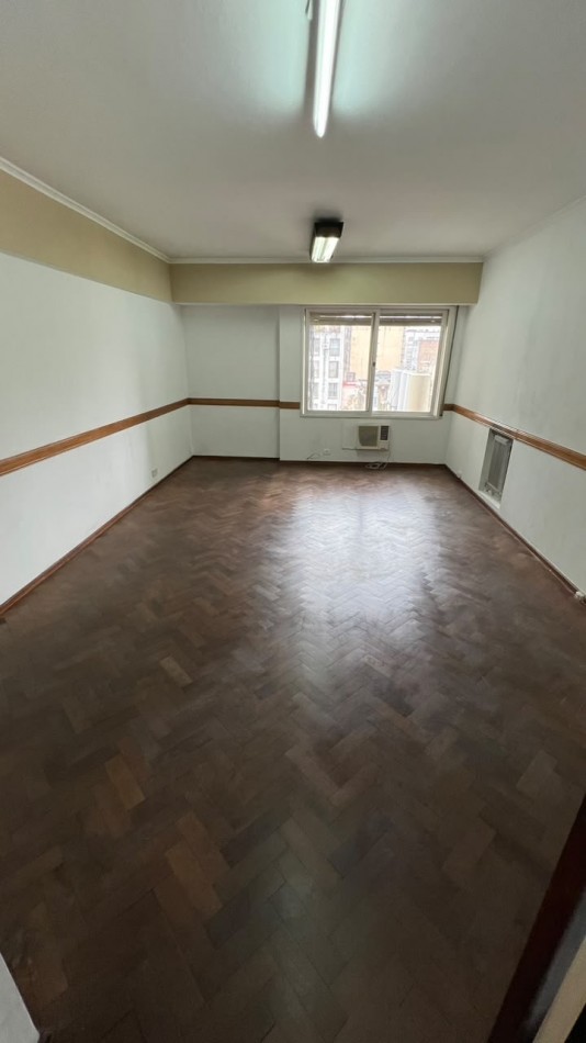 OFICINA COMERCIAL EN ALQUILER. MICROCENTRO ROSARIO